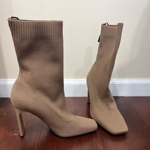 Brand new Zara shoes size 7.5 US